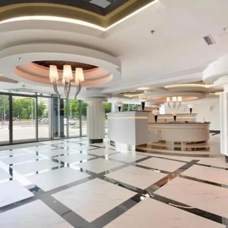Hanza Tower 24 Spa Jacussi & Sauna & Pool * Stettin